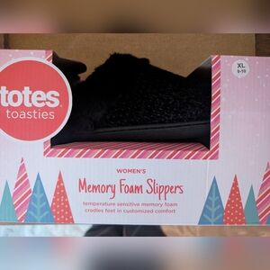 Women's Black Memory Foam Slippers
